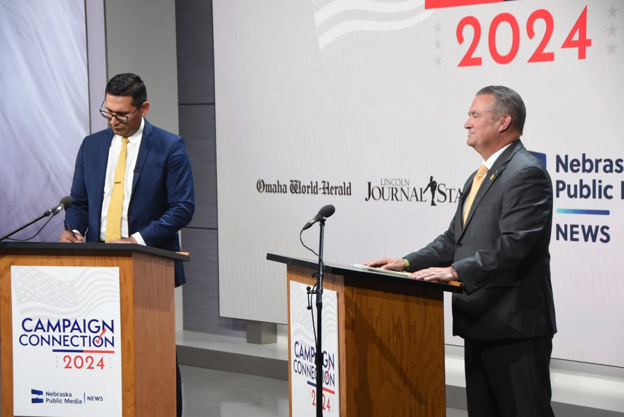 Congressional District 2 debate